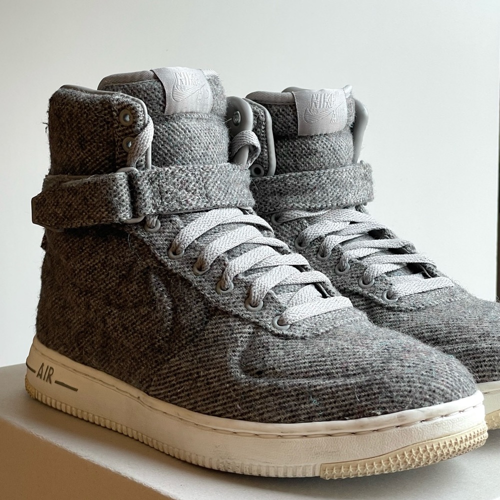 Women’s Nike Air Force high top sneakers